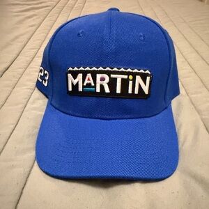 MARTIN show strap back hat (Never worn)